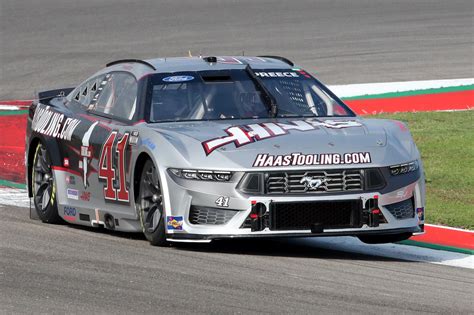 best fantasy nascar pick today.